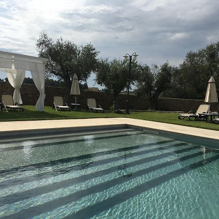 Masseria San Polo Squinzano ภายนอก รูปภาพ