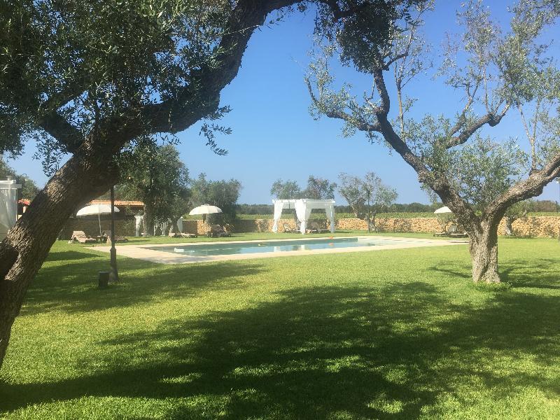Masseria San Polo Squinzano ภายนอก รูปภาพ