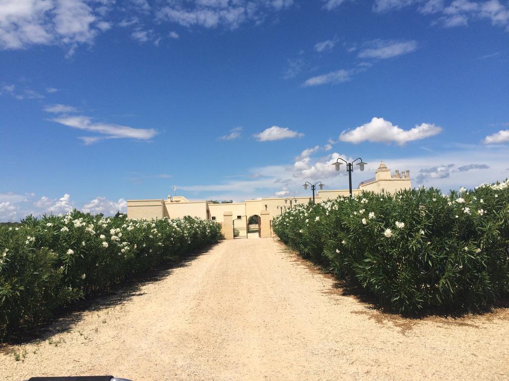 Masseria San Polo Squinzano ภายนอก รูปภาพ