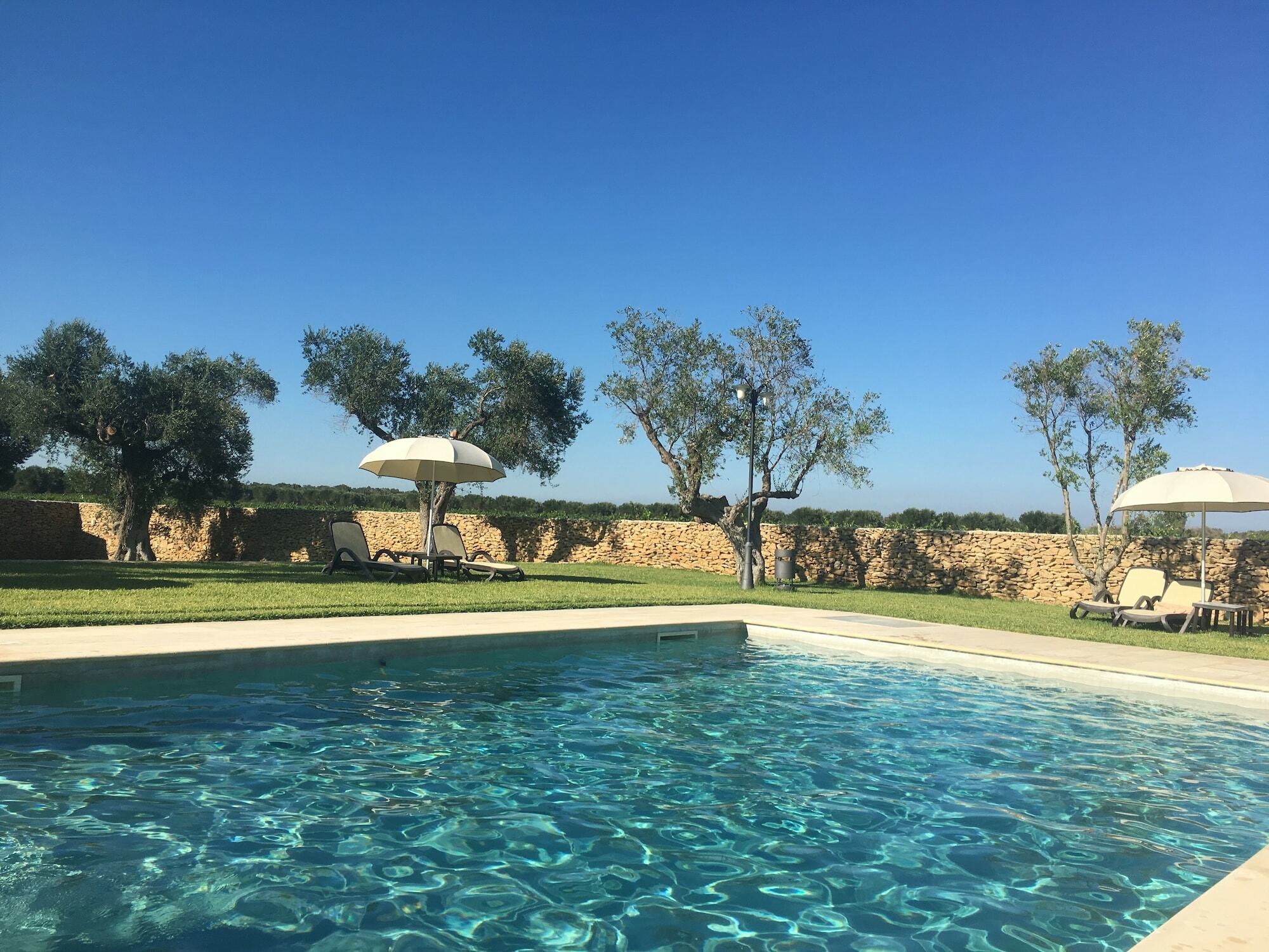 Masseria San Polo Squinzano ภายนอก รูปภาพ